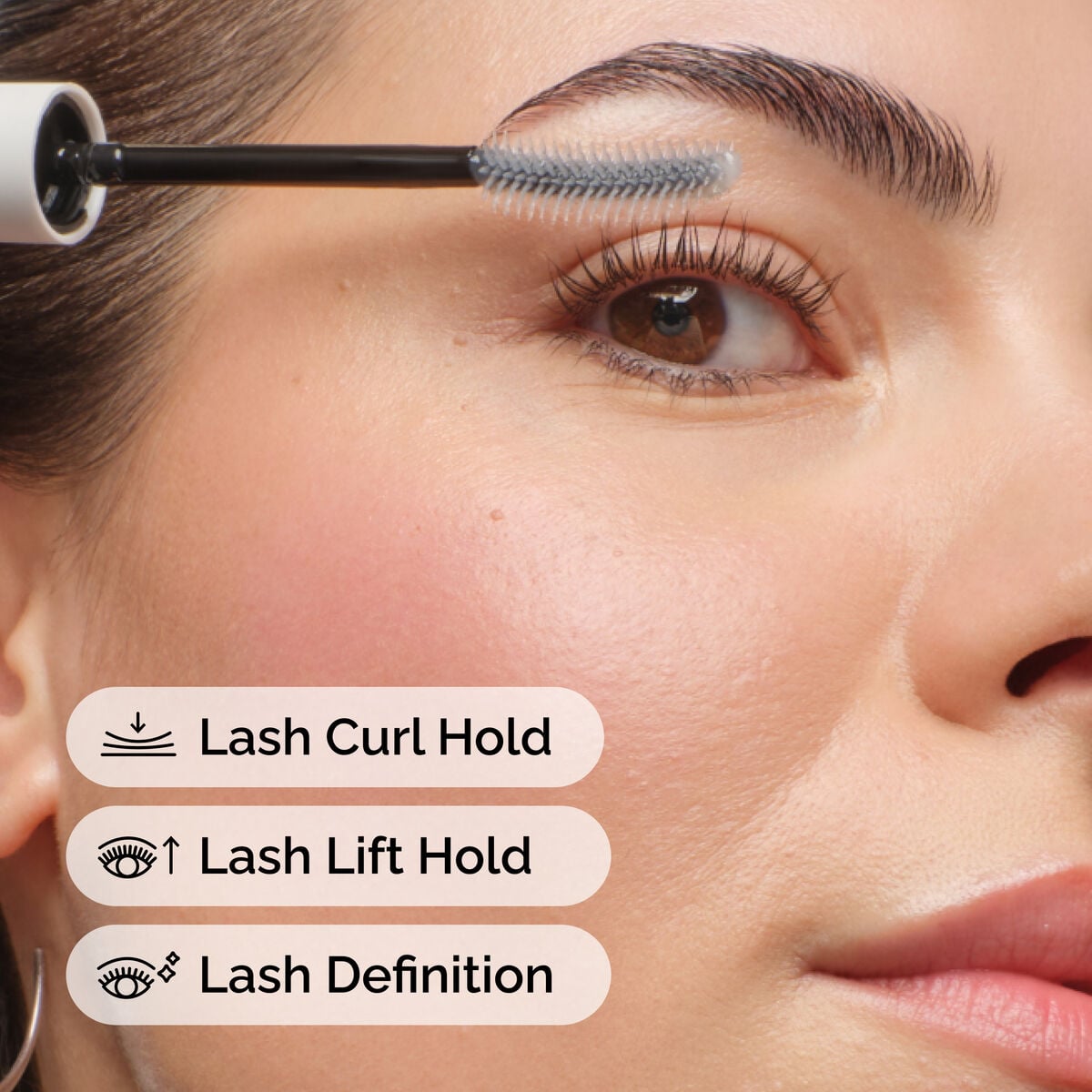 lash-curl-finisher-a3 ord-lash-curl-finisher-model-application-with-benefits.jpg