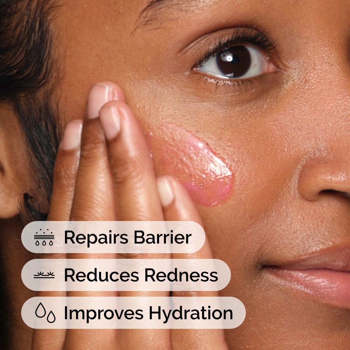 soothing-and-barrier-support-serum-set-h9 ord-soothing-barrier-support-serum-model-application-with-benefits.jpg